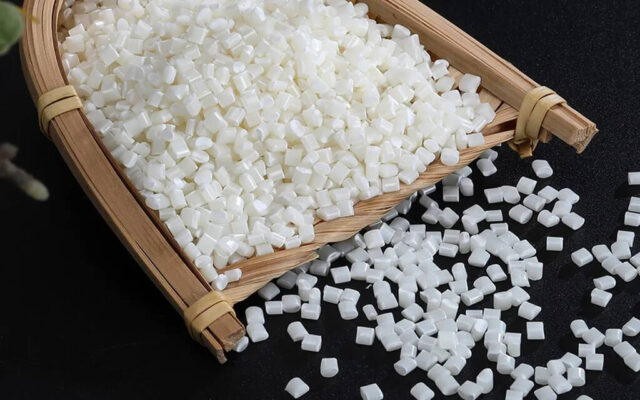 Hạt nhựa tái sinh là gì và kinh nghiệm sử dụng hiệu quả nhất
