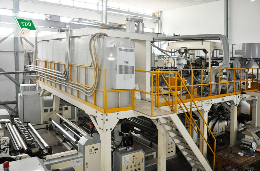 Màng nhựa CPP giải pháp đóng gói linh hoạt tối ưu cho doanh nghiệp 2 Đánh giá ưu điểm và hạn chế trong thực tế sản xuất