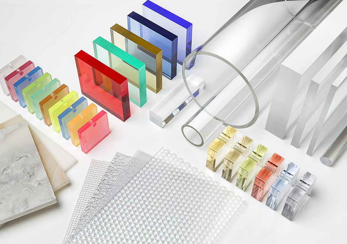 So sánh độ bền giữa nhựa Acrylic và Polycarbonate loại nào tốt hơn 3 Hiệu quả chống ăn mòn hóa học
