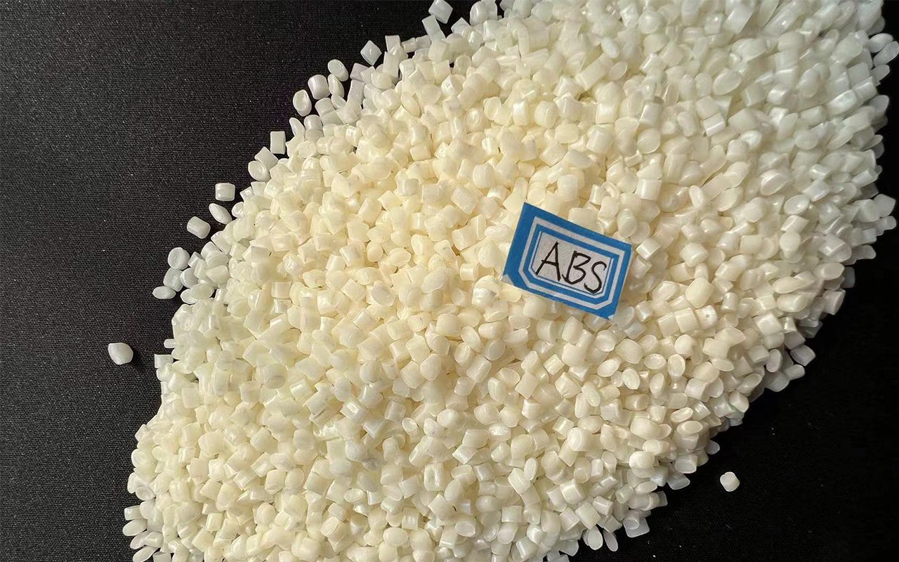 Nhựa nguyên sinh là gì và các loại nhựa nguyên sinh thông dụng nhất 3 Nhựa nguyên sinh Acrylonitrile Butadiene Styrene (ABS)