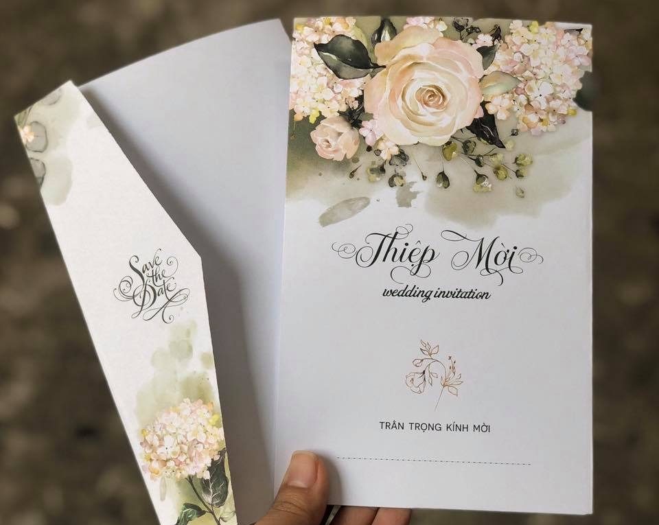In thiệp cưới giá rẻ in hình cô dâu chú rể theo yêu cầu chuyên nghiệp 2 Quy chuẩn về kích thước và hình dáng thiệp