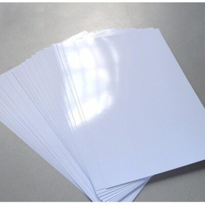 Giấy decal bóng là gì và kinh nghiệm chọn mua hiệu quả nhất