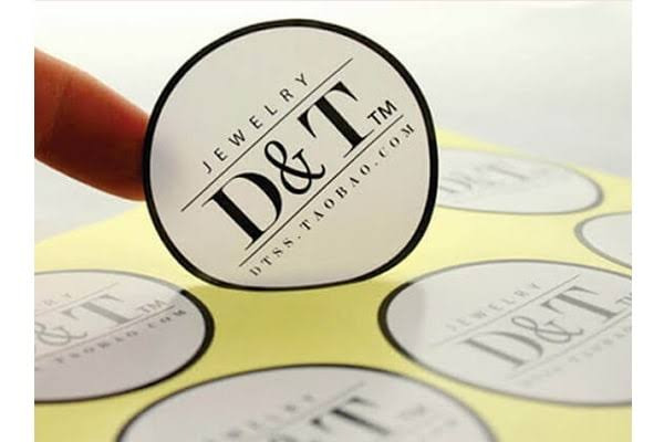 Giấy decal bóng là gì và kinh nghiệm chọn mua hiệu quả nhất 5 Phân tích so sánh giữa decal bóng và decal mờ