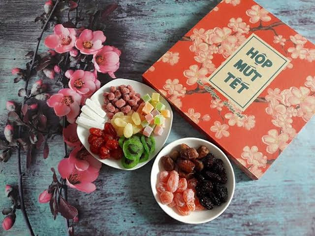 Hộp giấy đựng mứt Tết sang trọng tinh tế cho xuân thêm trọn vẹn 2 Tối ưu hóa ngân sách sản xuất